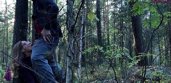  Sucked a Stranger in the Woods to Help Her - Public Sex